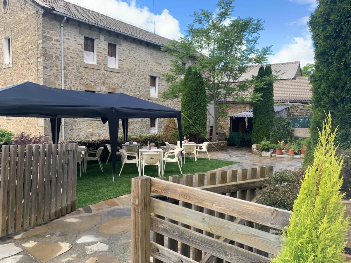 Pensjonat Casa Rural Laguarta - Restaurante Zewnętrze zdjęcie