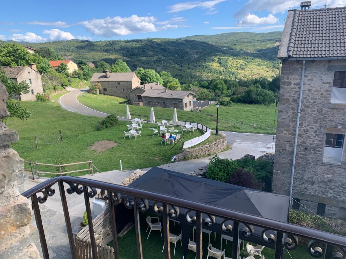 Pensjonat Casa Rural Laguarta - Restaurante Zewnętrze zdjęcie
