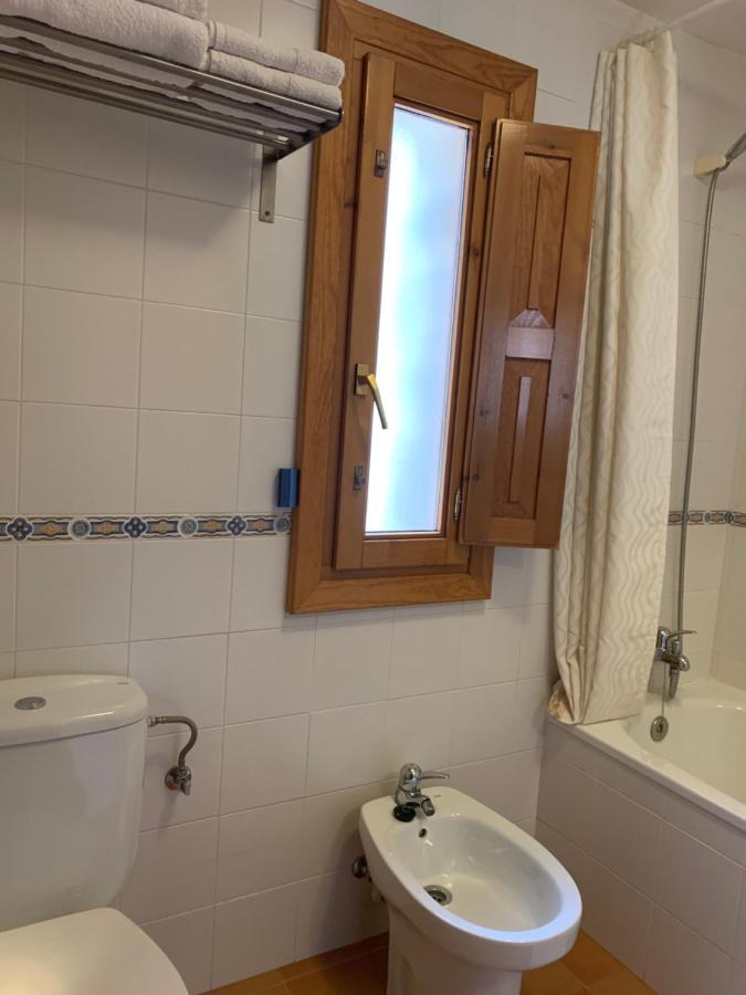 Pensjonat Casa Rural Laguarta - Restaurante Zewnętrze zdjęcie