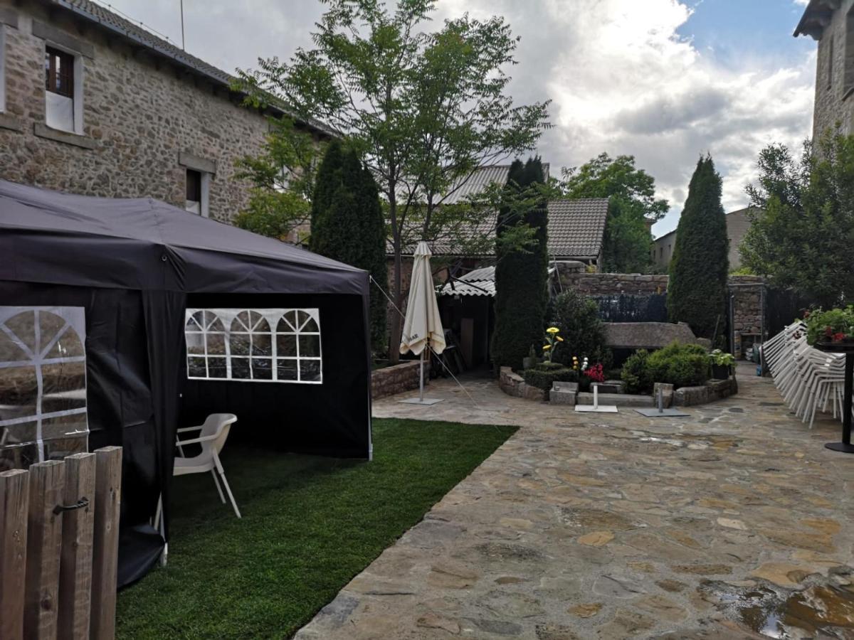 Pensjonat Casa Rural Laguarta - Restaurante Zewnętrze zdjęcie