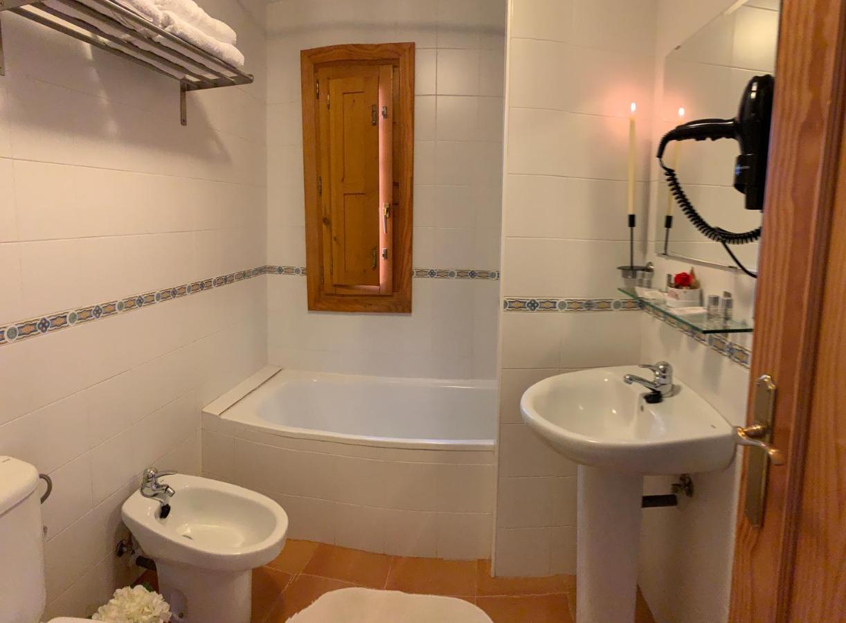 Pensjonat Casa Rural Laguarta - Restaurante Zewnętrze zdjęcie